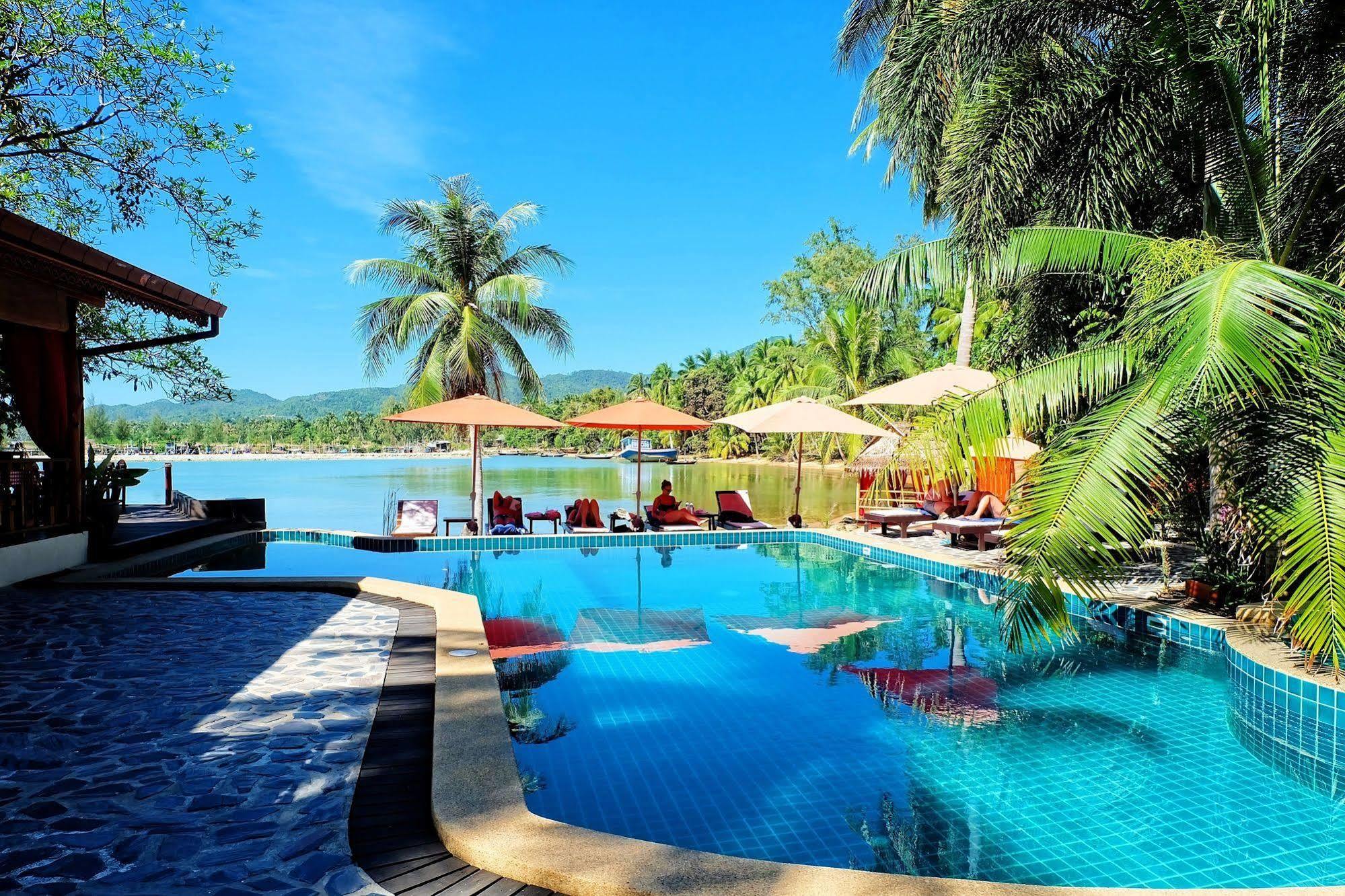 Cyana Resort บ้านวกตุ่ม ภายนอก รูปภาพ